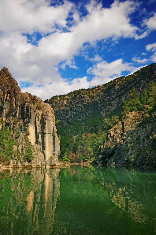 Sakli Gol Evleri Hotel Karacaören Kültér fotó