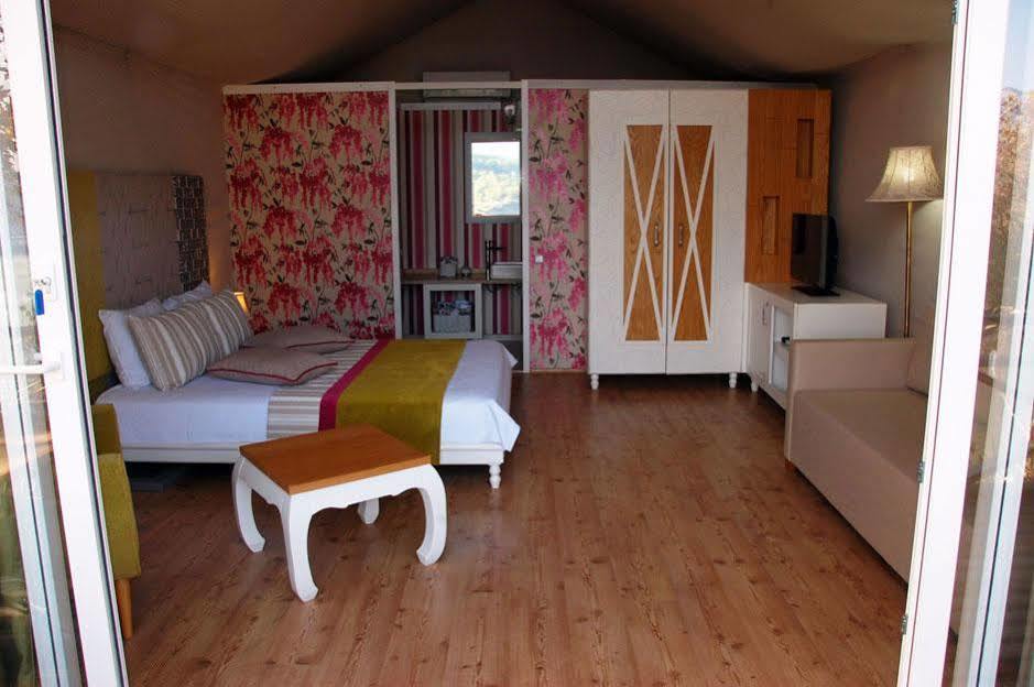 Sakli Gol Evleri Hotel Karacaören Kültér fotó